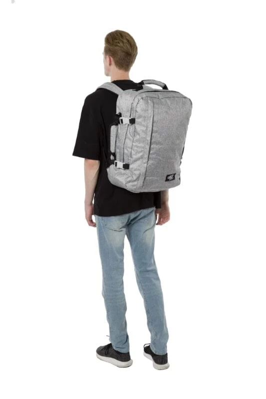 Cabin Zero Classic Ultralight Cabin Bag 44L Ice Grey 9 Cabin Zero Classic Ultralight Cabin Bag 44L Ice Grey - Afbeelding 7